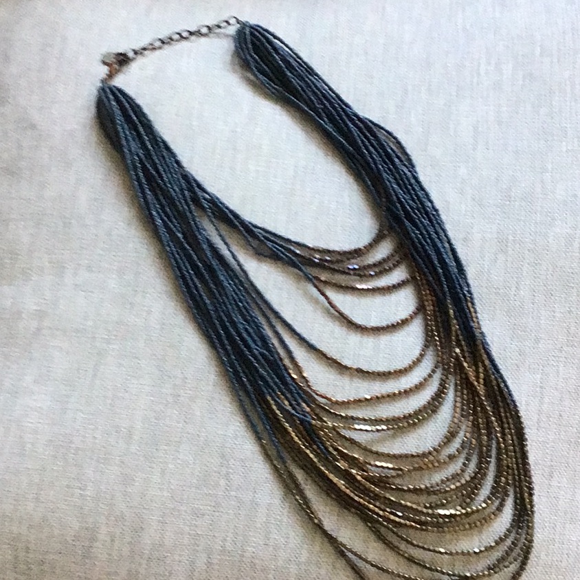 Multi-Tiered Beaded Necklace 12$